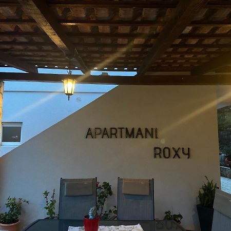 לוביסטה Apartmani Roxy מראה חיצוני תמונה